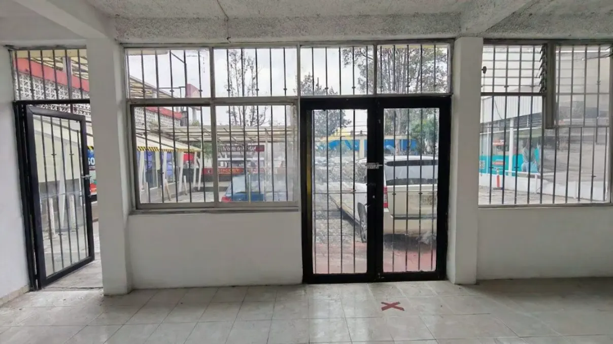 Local Comercial Spot2