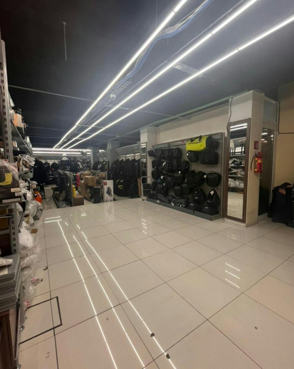 Local Comercial Spot2