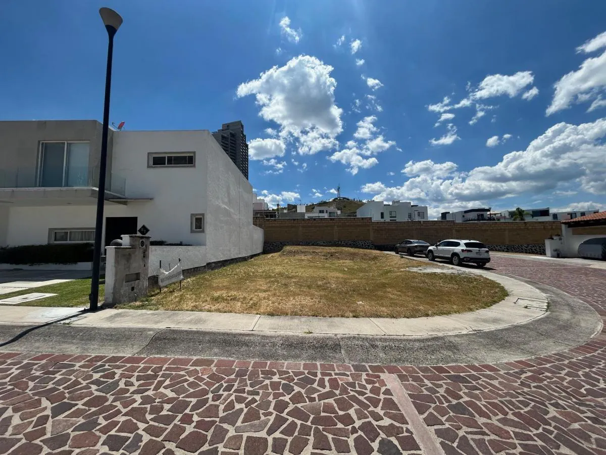Terreno Spot2