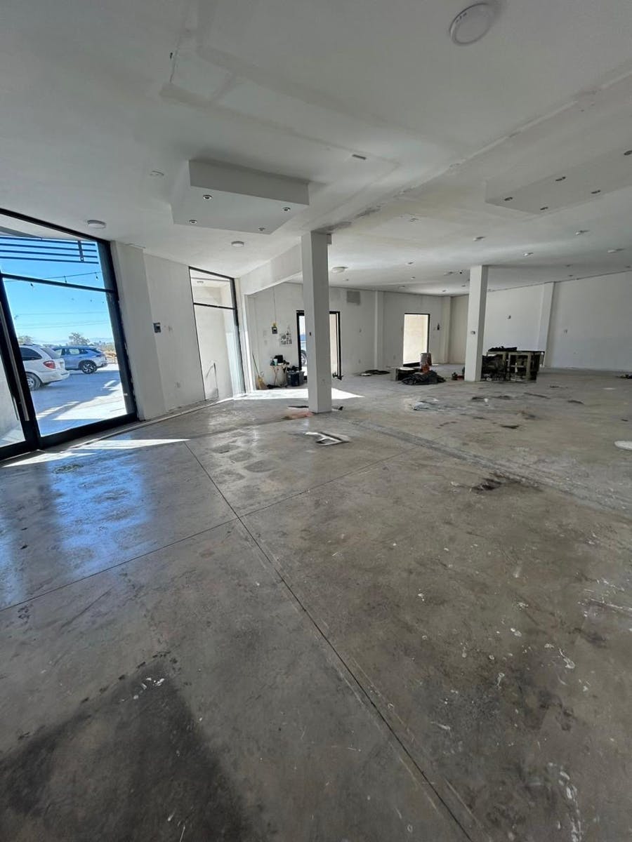 Local Comercial Spot2