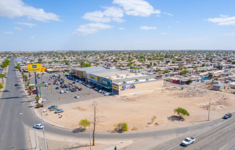 Local Comercial Spot2