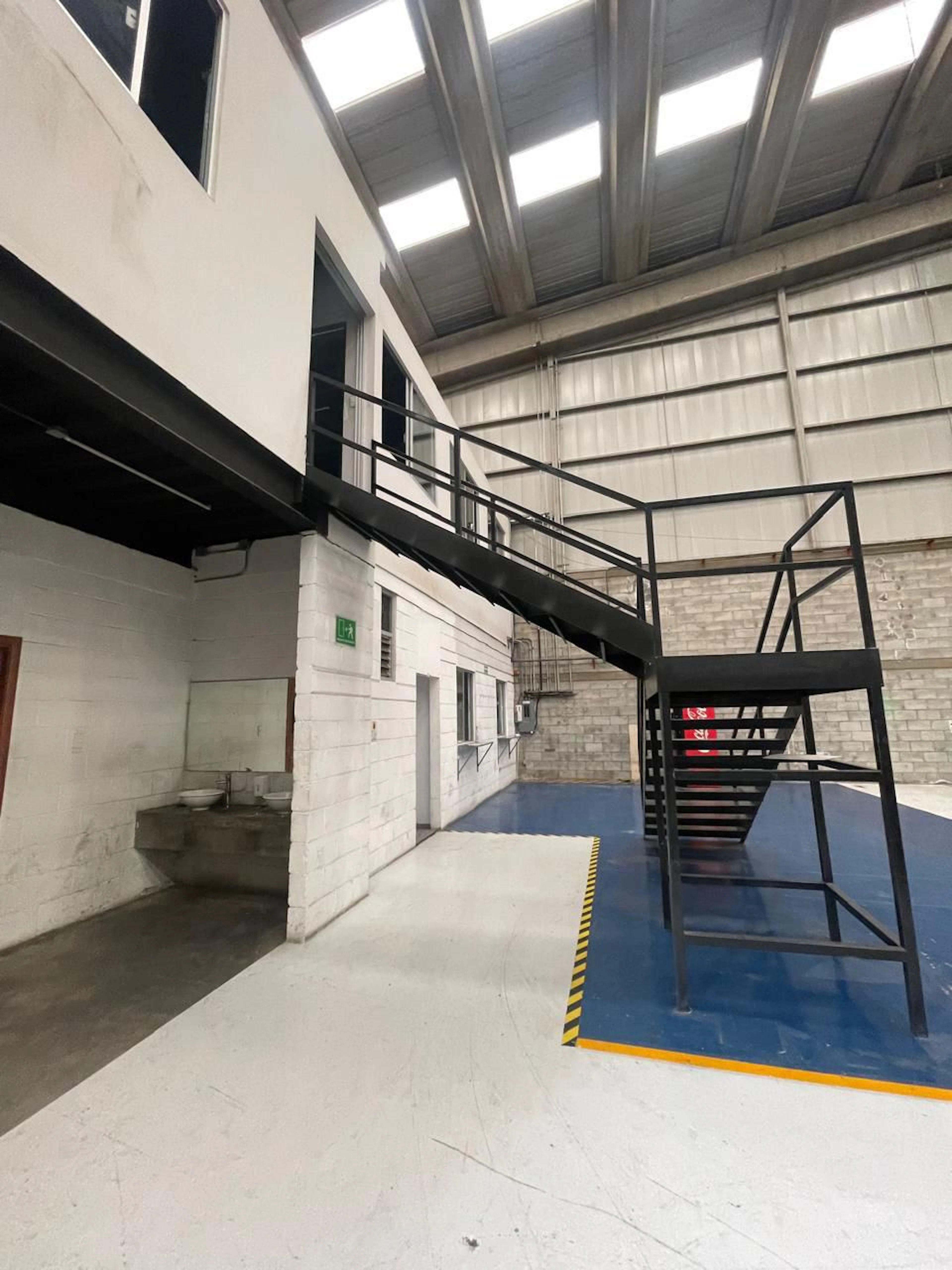 Industrial Spot2