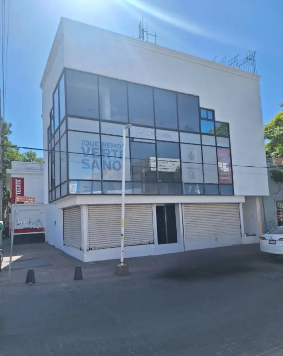 Local Comercial Spot2