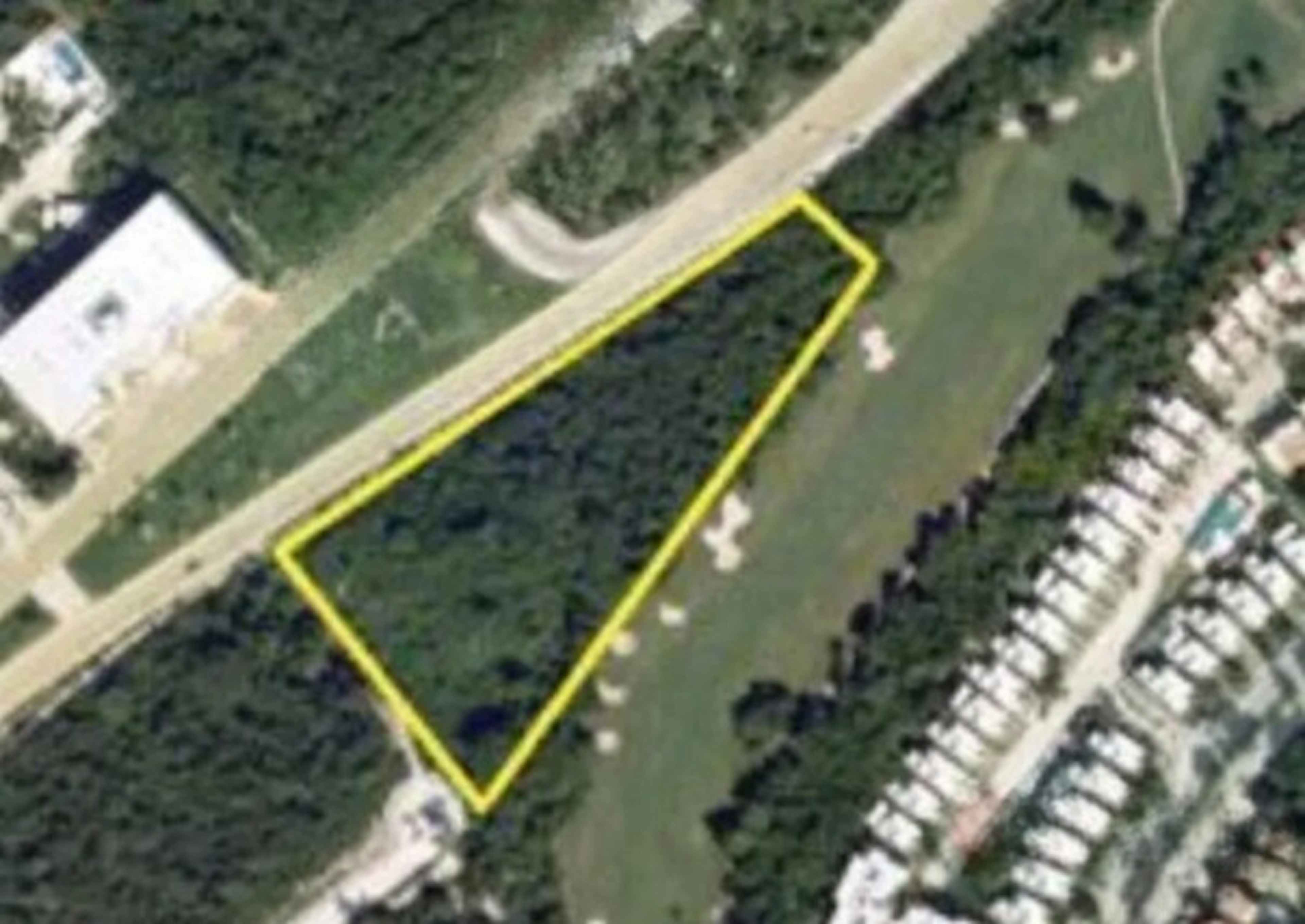 Venta De Terreno Sobre Carretera Playa Del Carmen