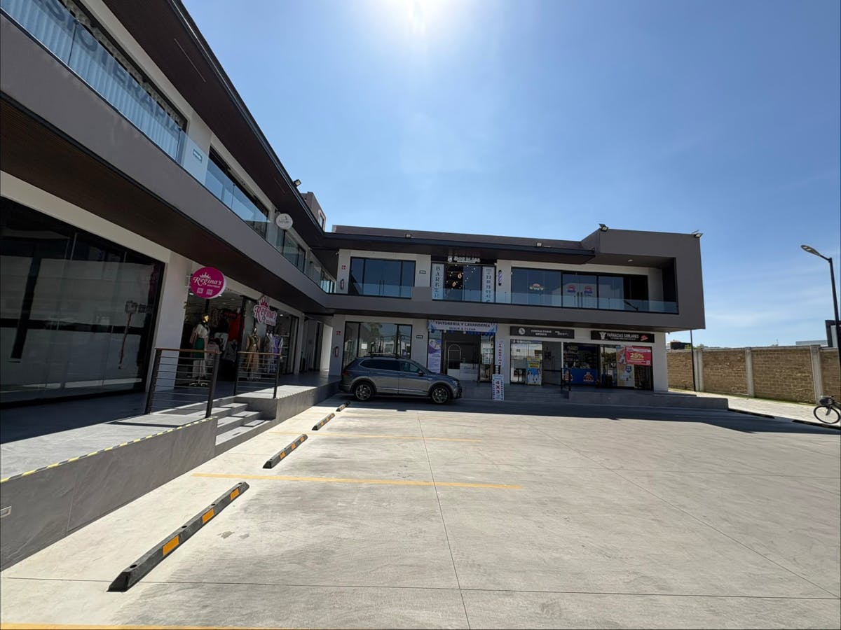 Local Comercial Spot2