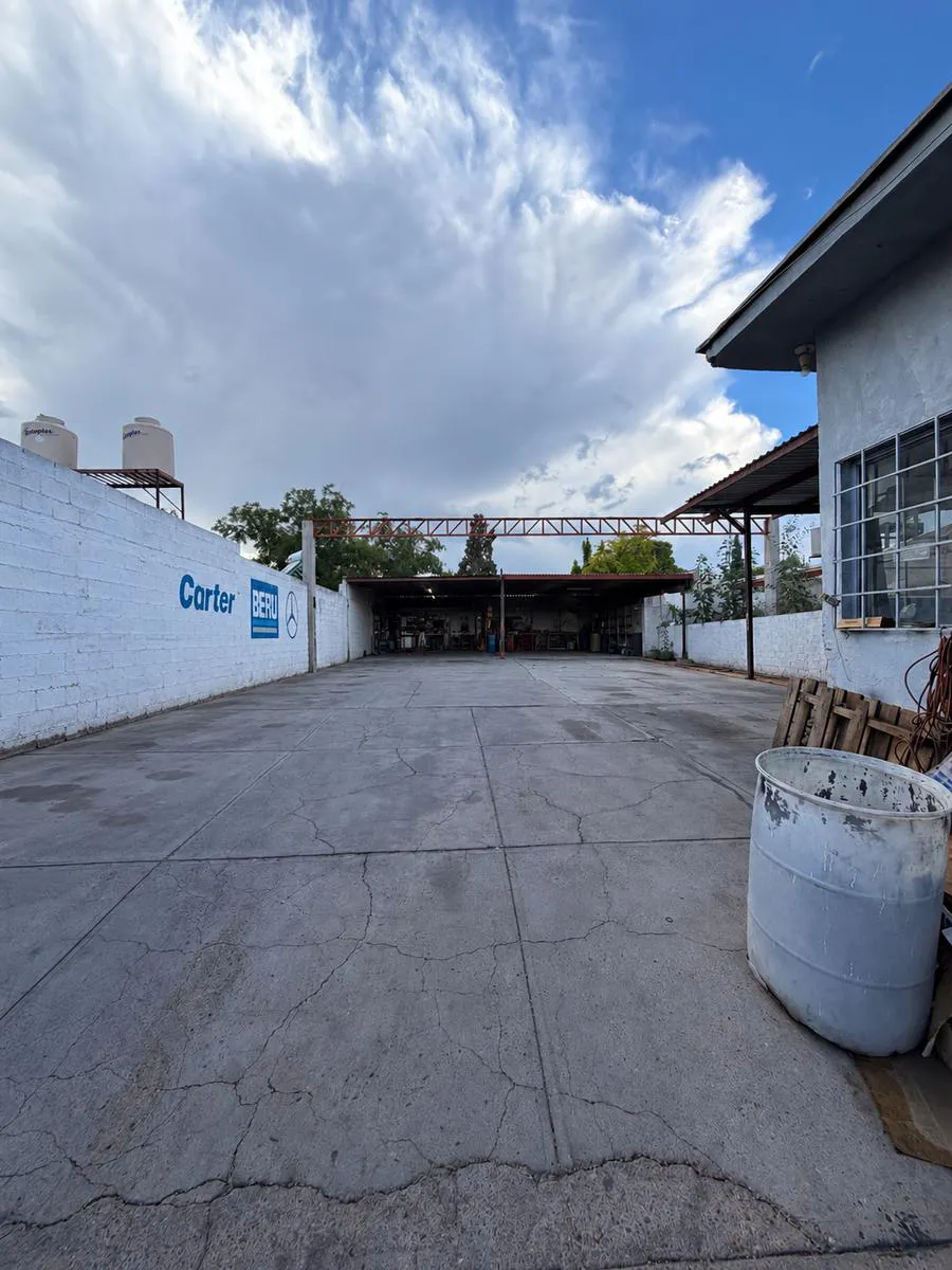 Local Comercial Spot2