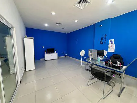 Local Comercial Spot2