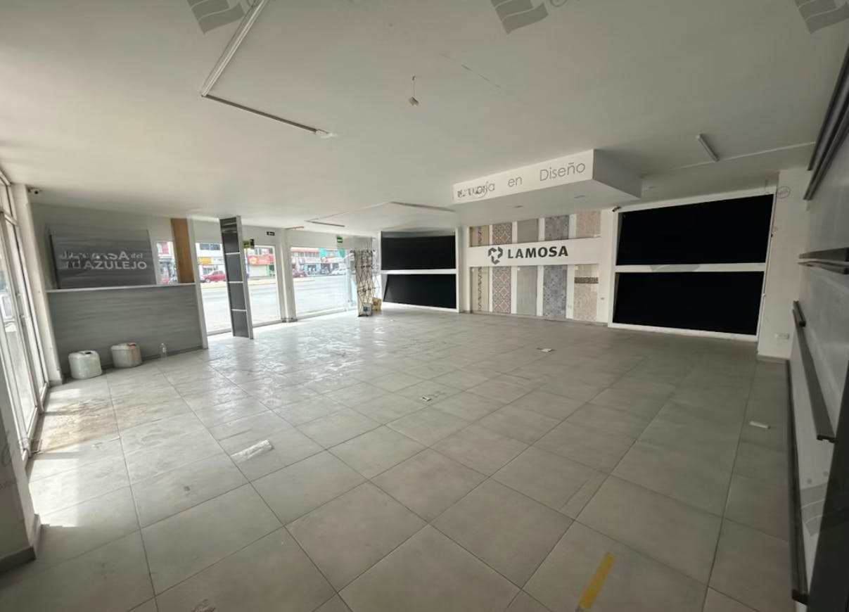 Local Comercial Spot2