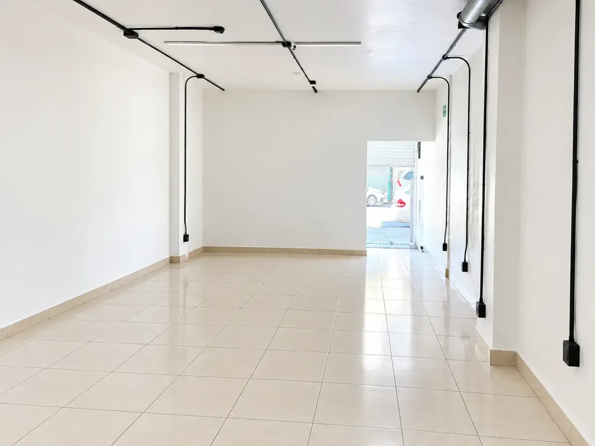 Local Comercial Spot2