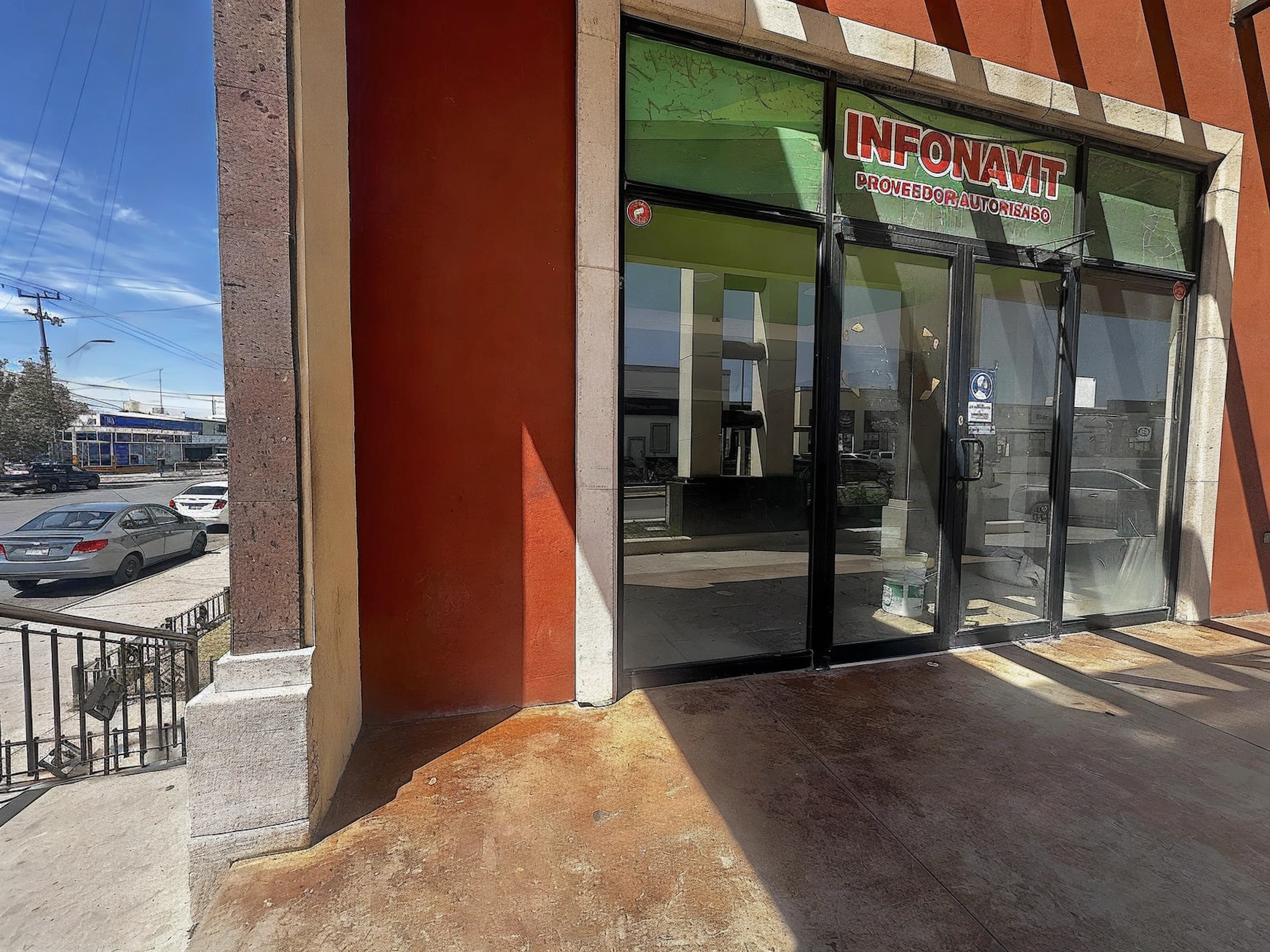 Local Comercial Spot2