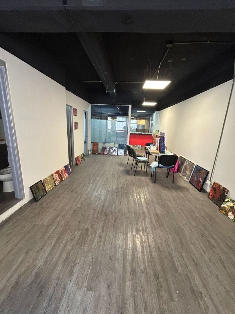 Local Comercial Spot2