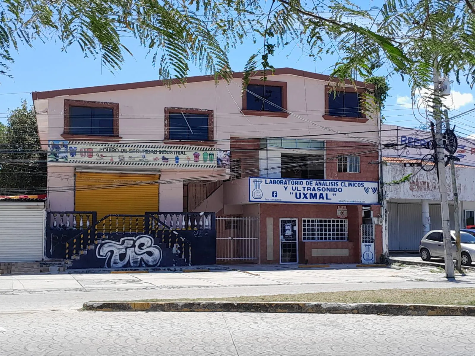 Local Comercial Spot2