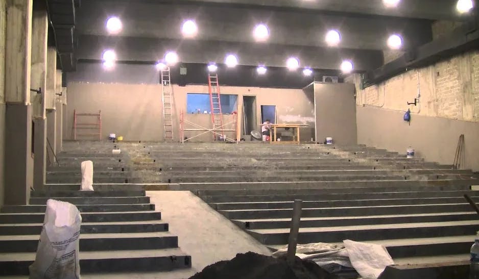 Local Comercial Spot2