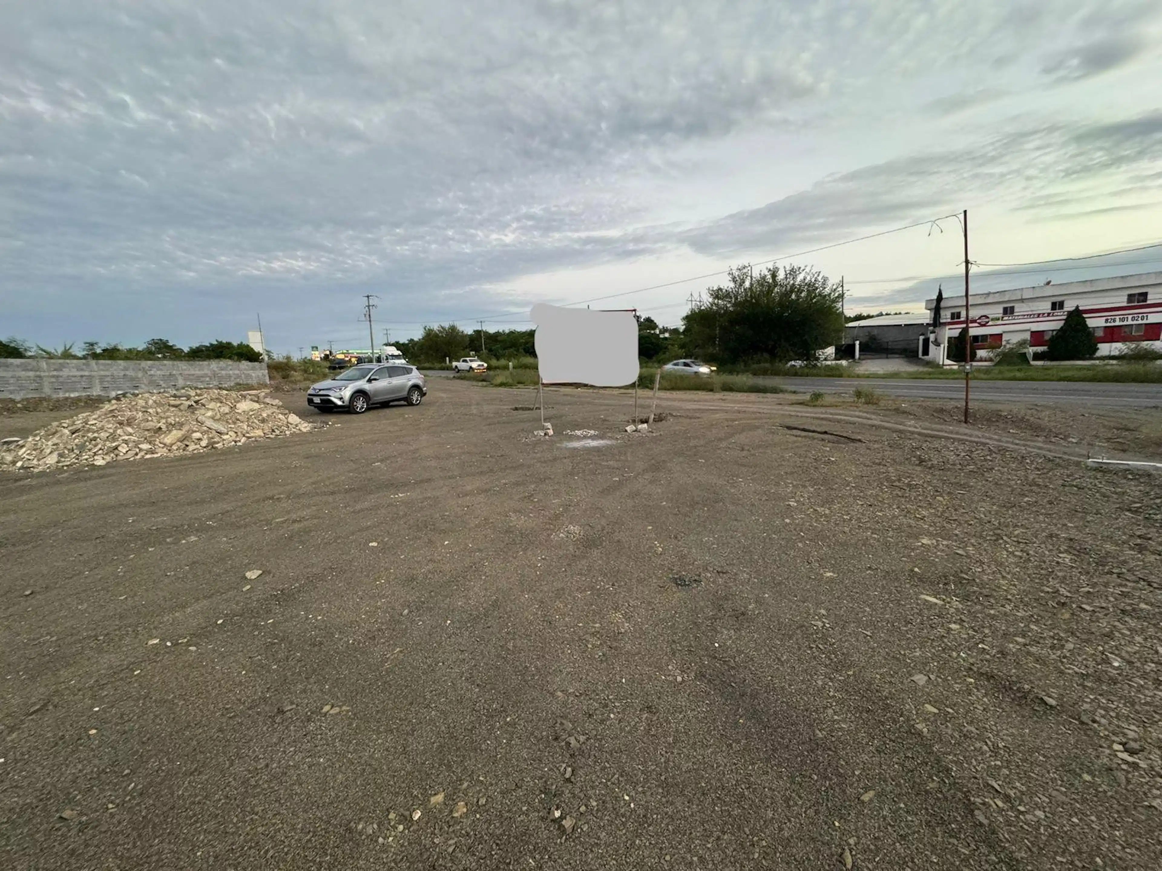 TERRENO COMERCIAL EN RENTA-ALLENDE N.L.
