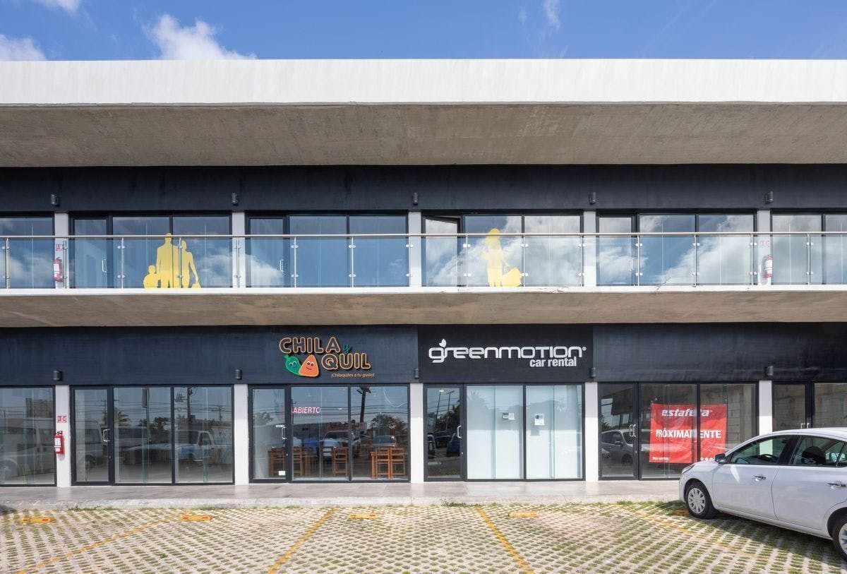 Local Comercial Spot2