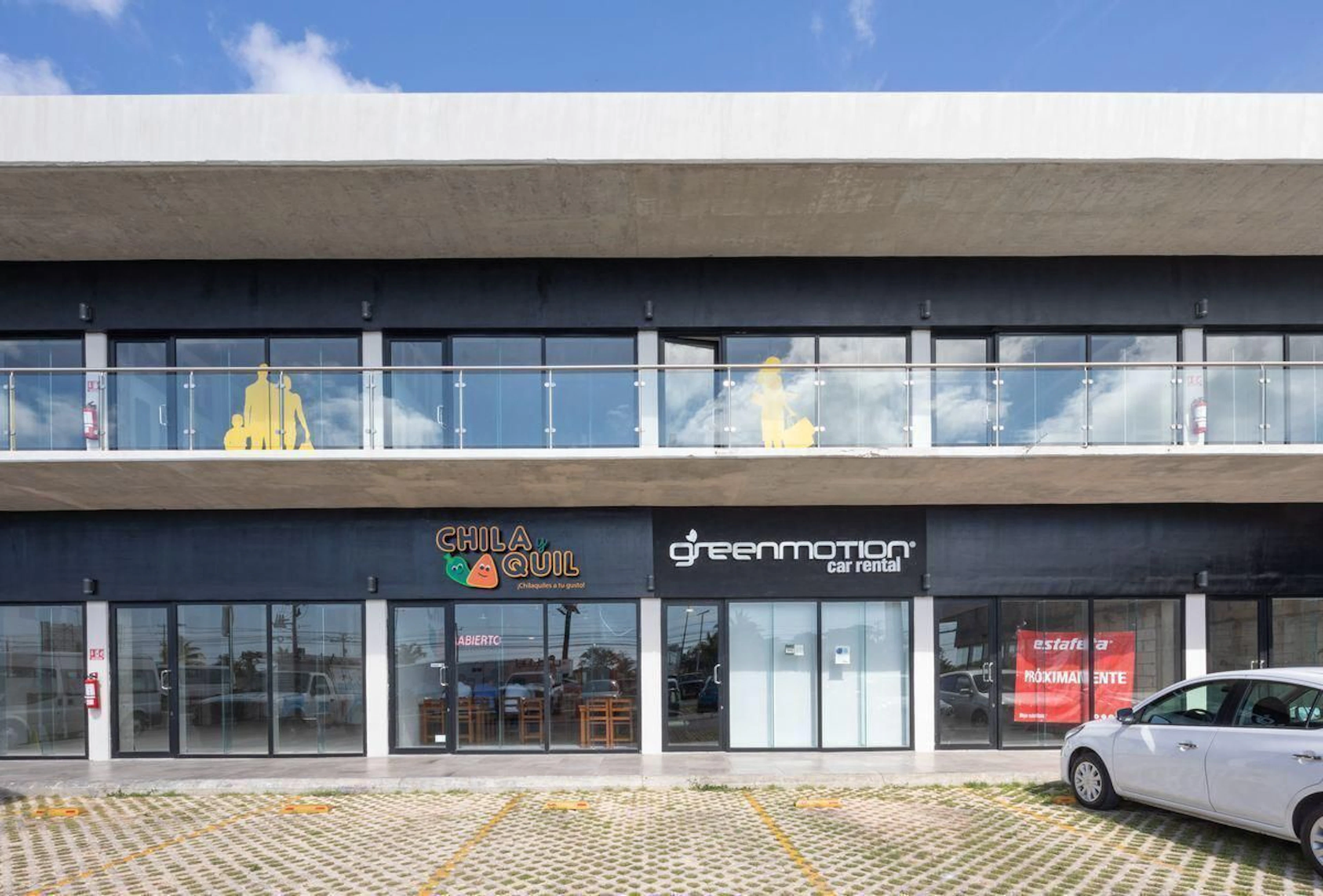 Local Comercial Spot2