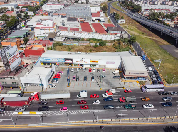 Local Comercial Spot2