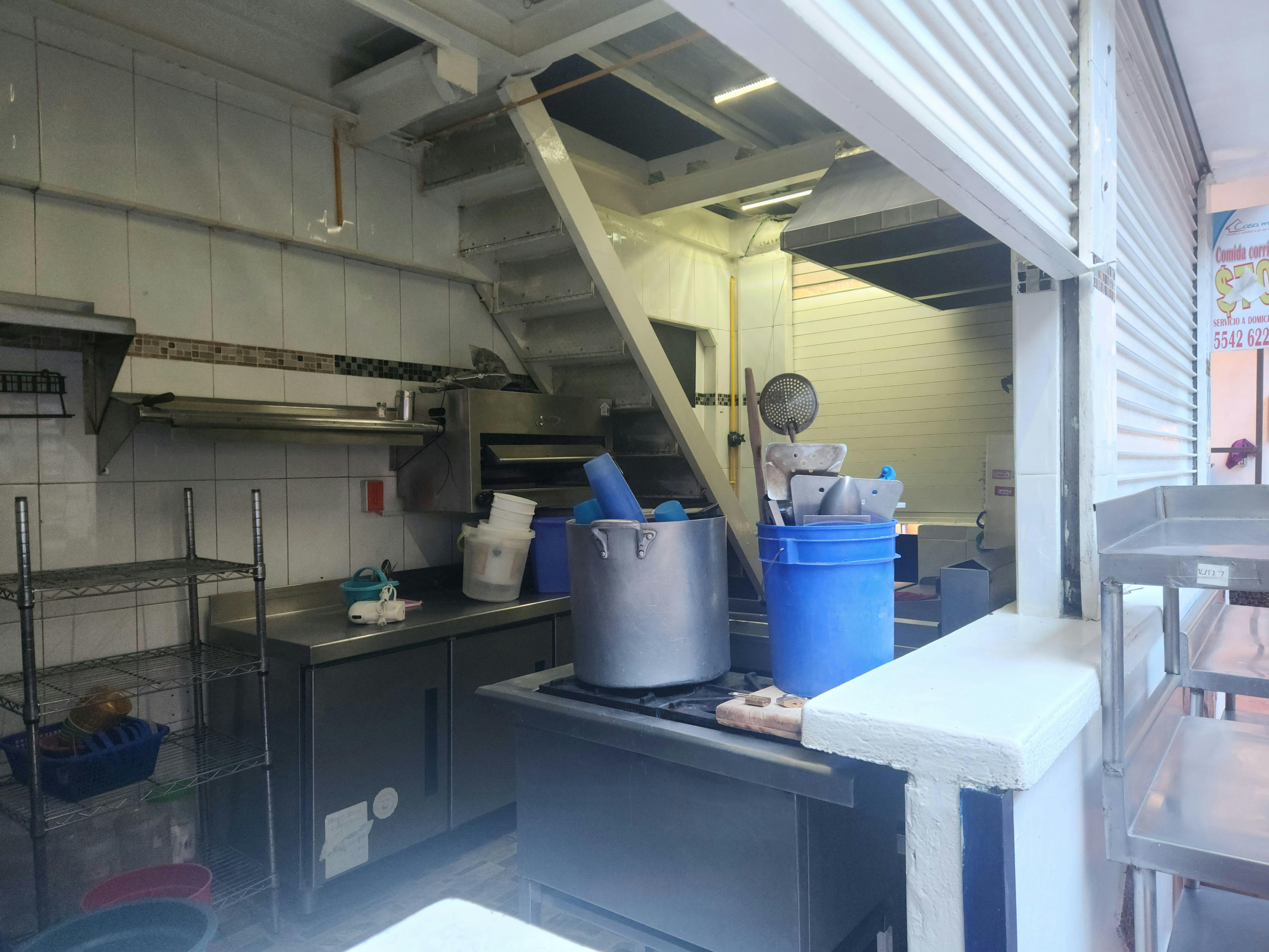 Local Comercial Spot2