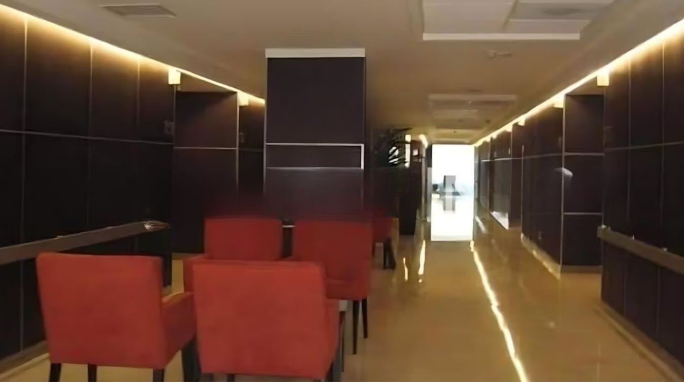 Local Comercial Spot2