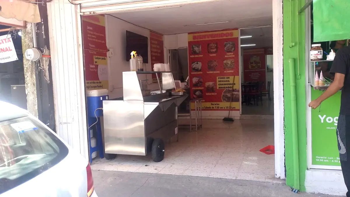 Local Comercial Spot2