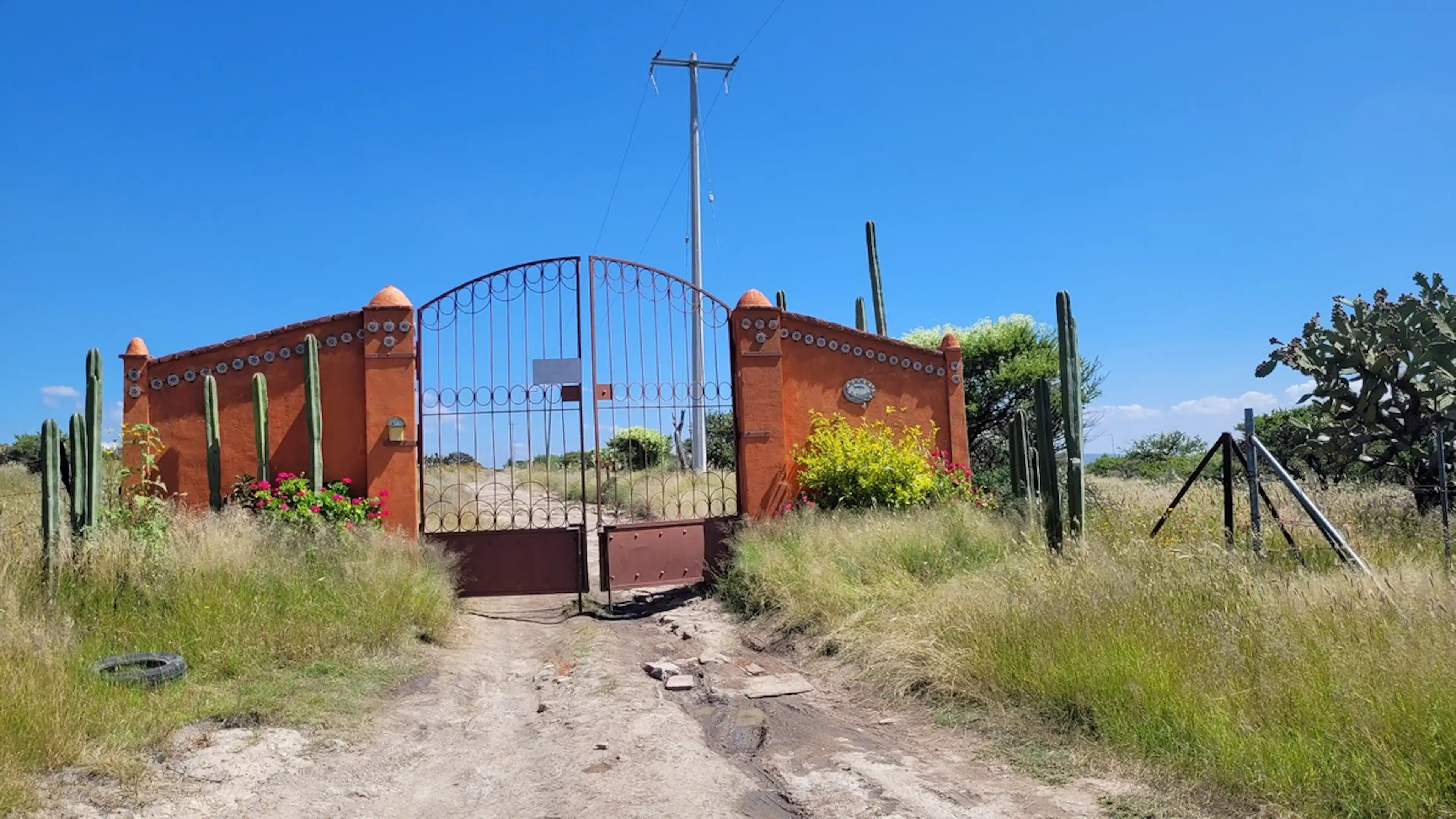 SE VENDE TERRENO RÚSTICO EN VENADEROS 1 Has