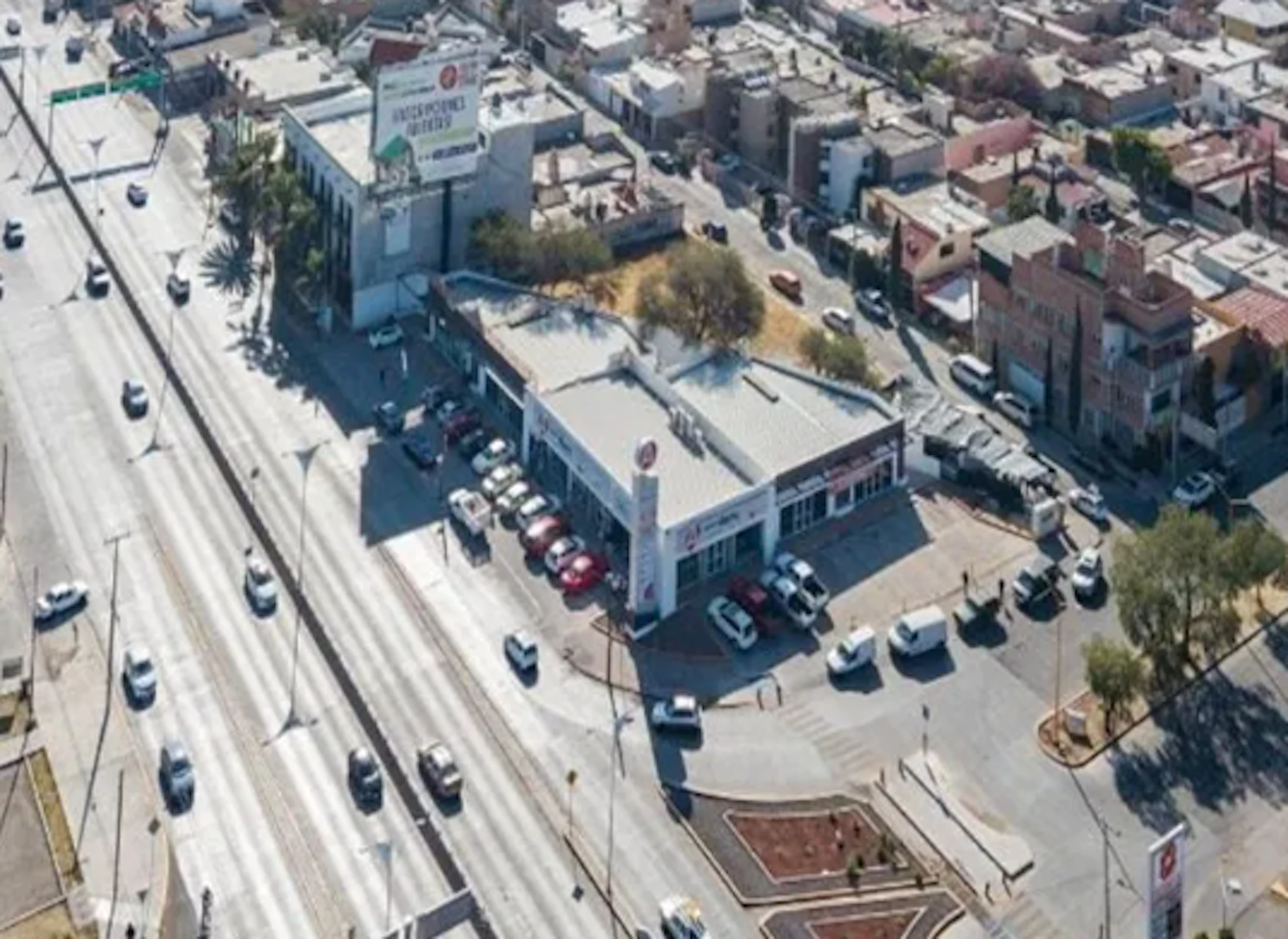 Local Comercial Spot2