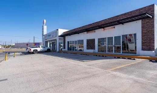 Local Comercial Spot2