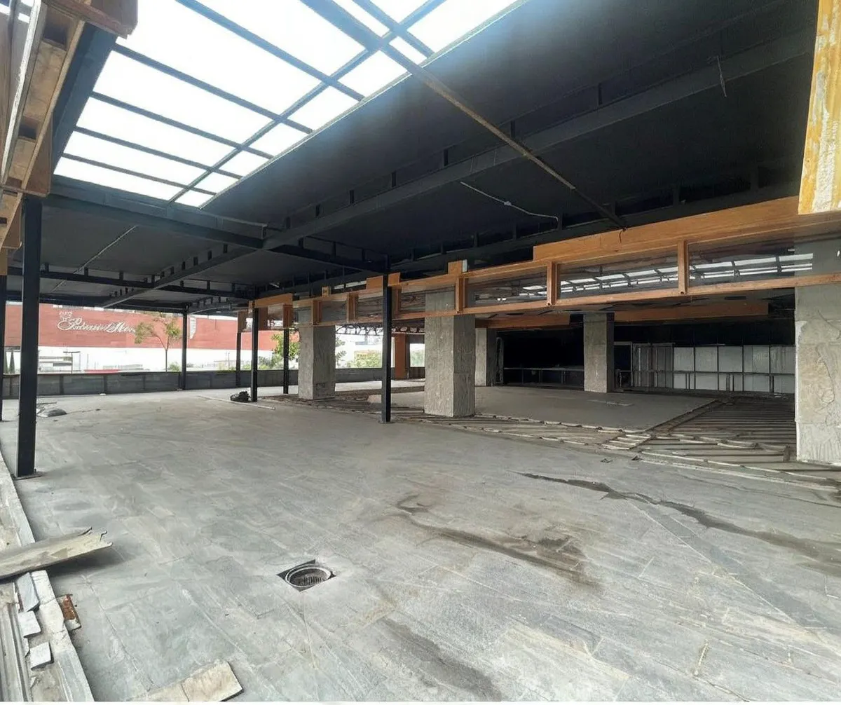 Local Comercial Spot2