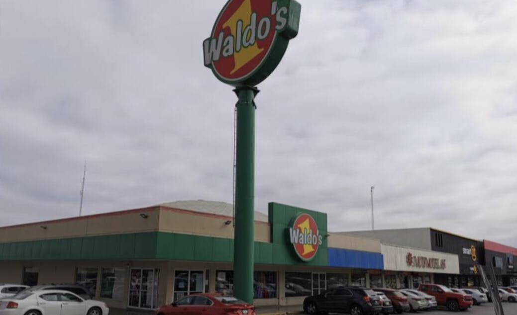 Local Comercial Spot2