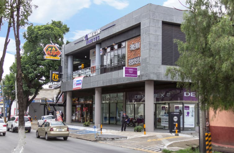 Local Comercial Spot2