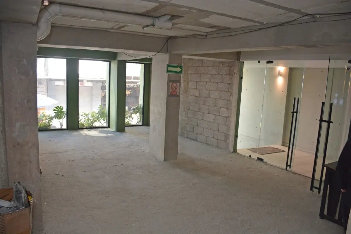 Local Comercial Spot2