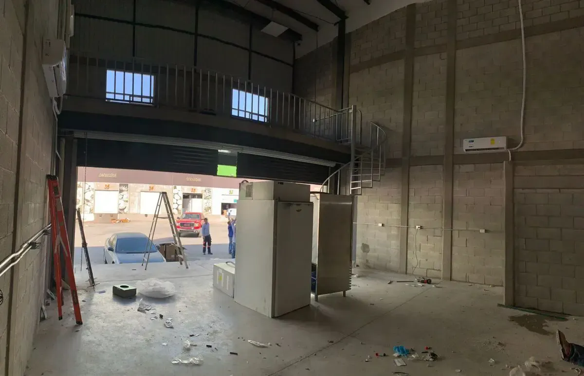 Industrial Spot2