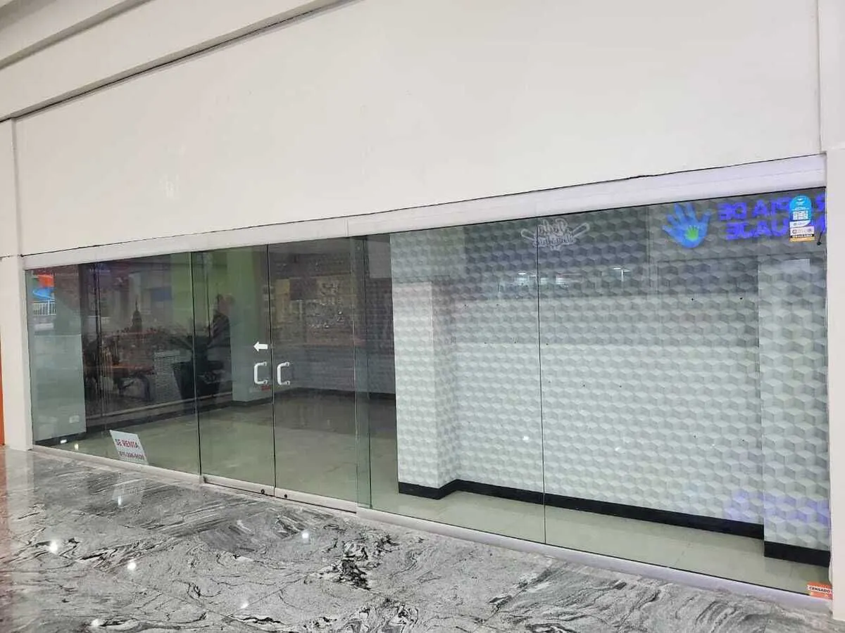 Local Comercial Spot2