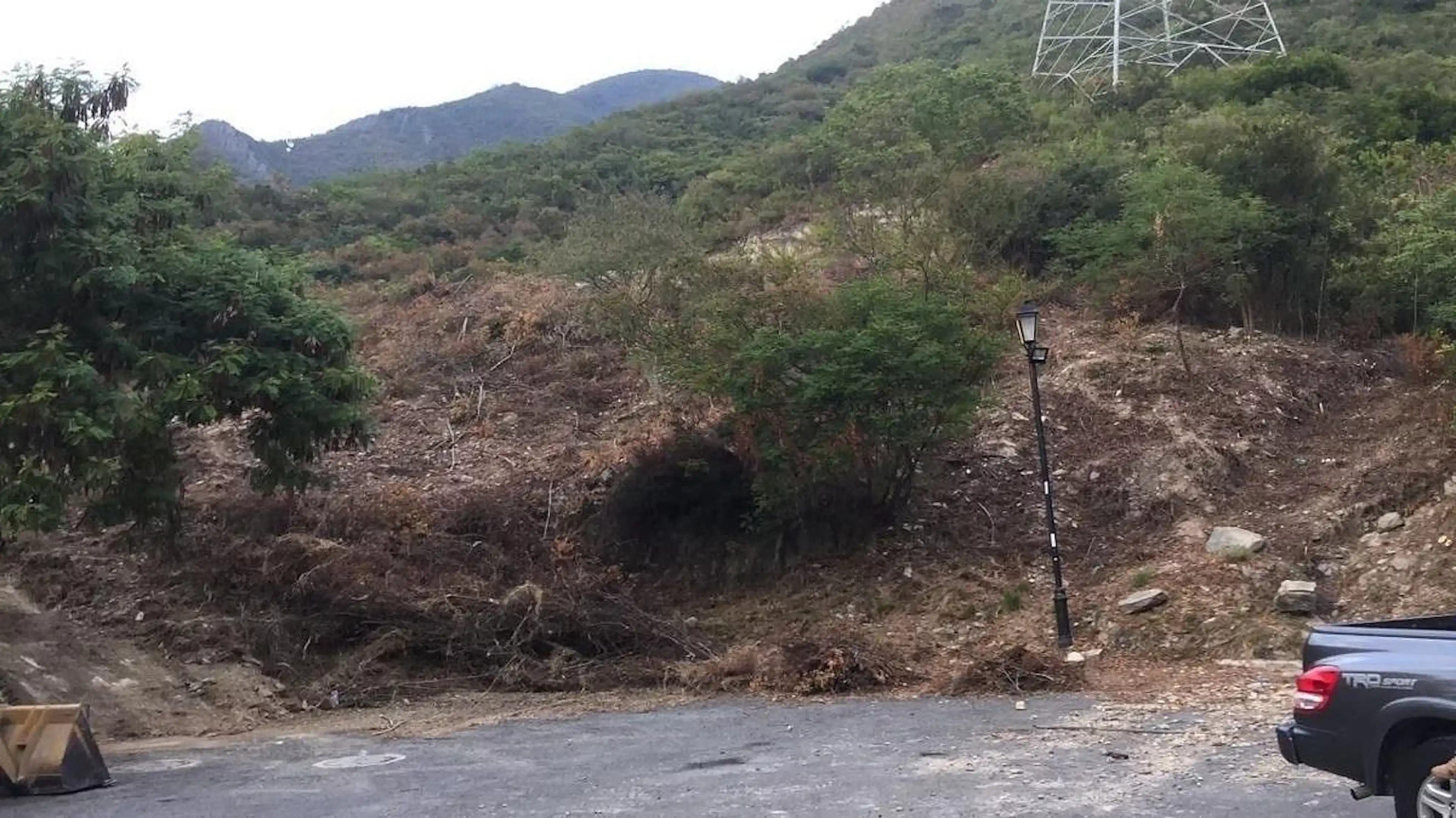 Terreno En Venta Portal Del Huajuco, La Herradura, Carretera Nacional.