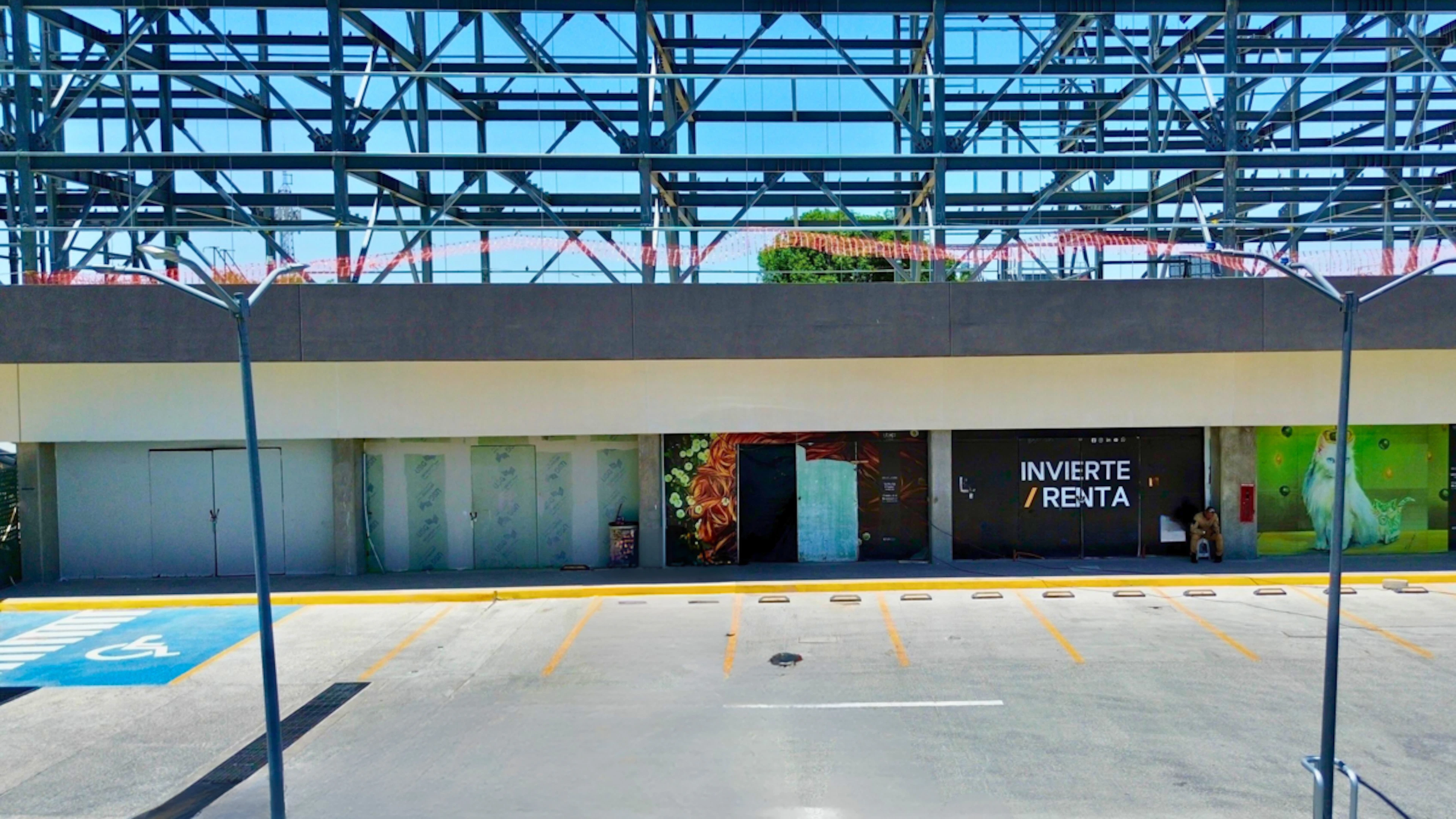 Local Comercial Spot2