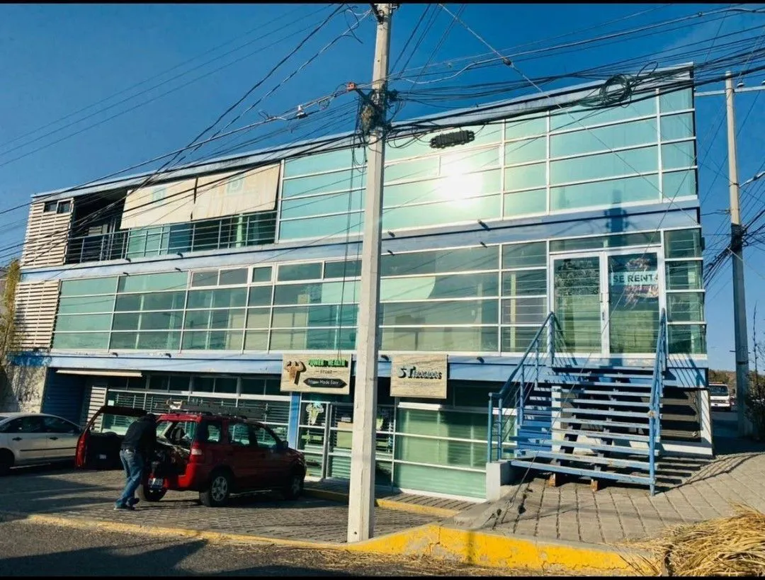 Local Comercial Spot2