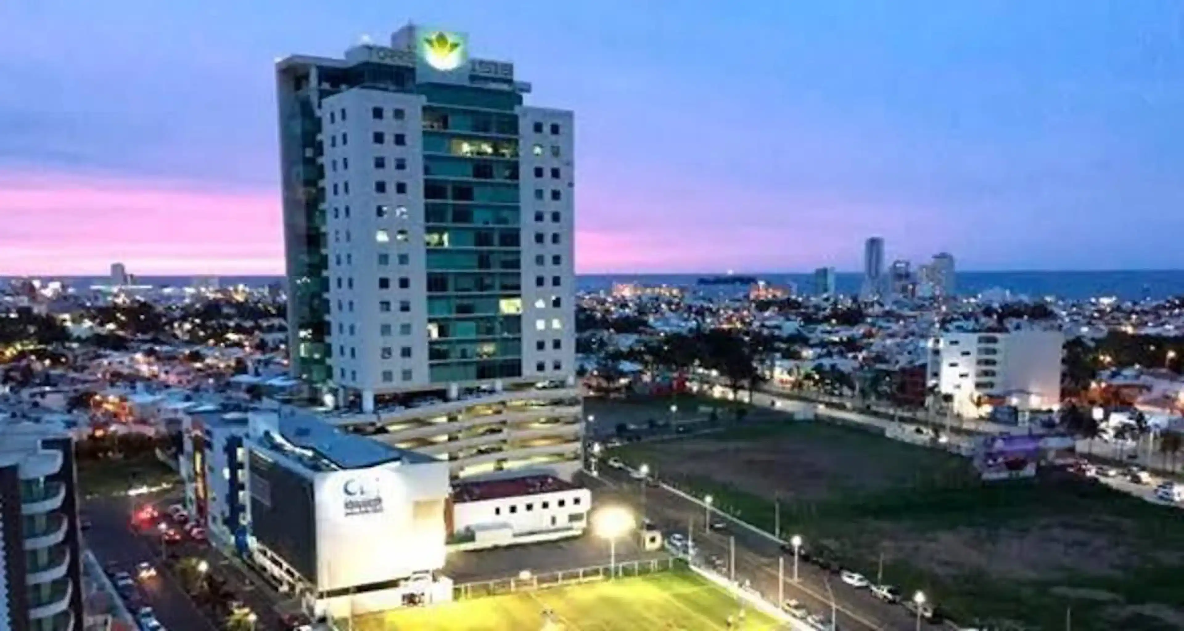 Avenida Paseo La Niña