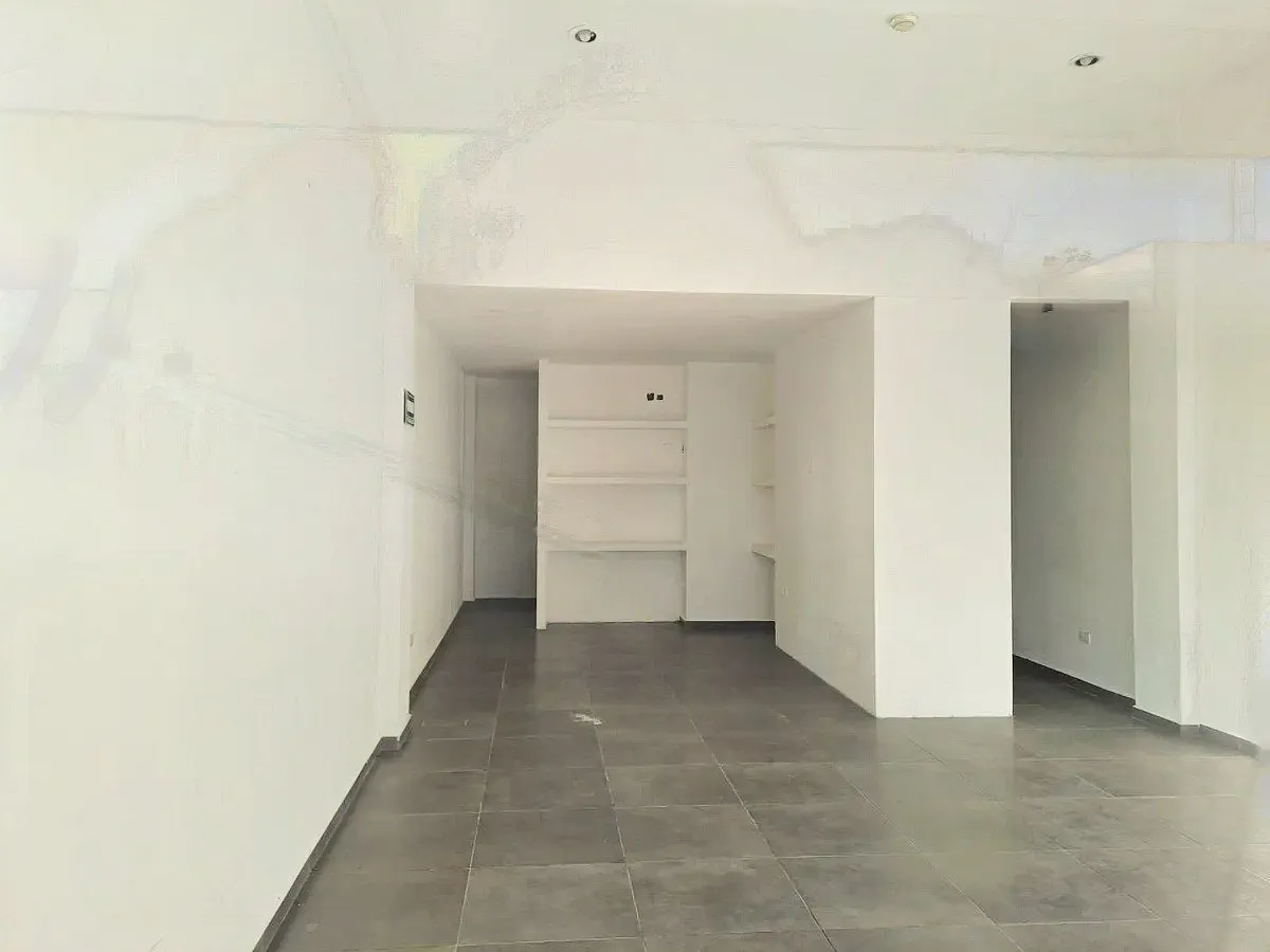 Local Comercial Spot2
