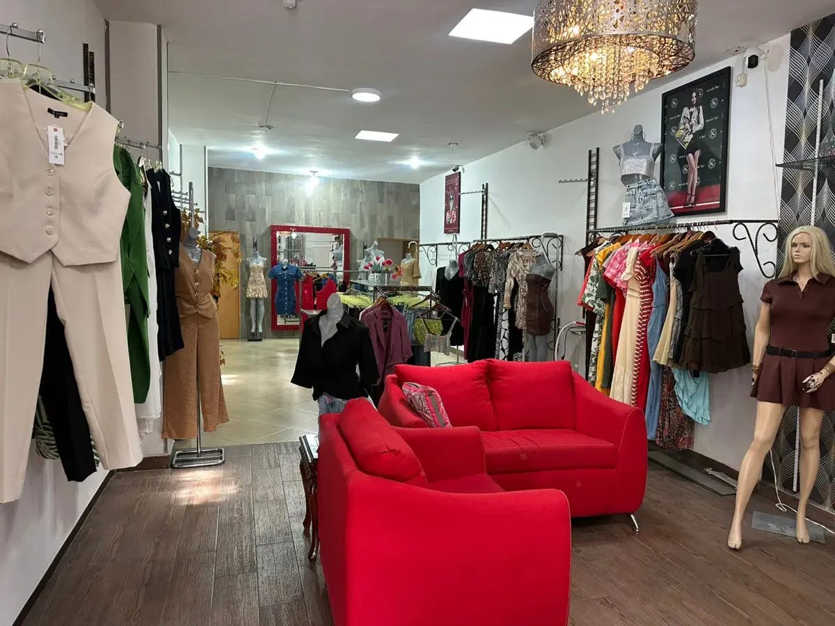 Local Comercial Spot2