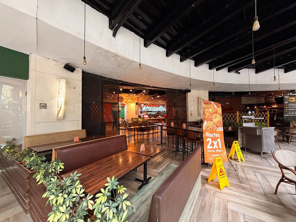 Local Comercial Spot2