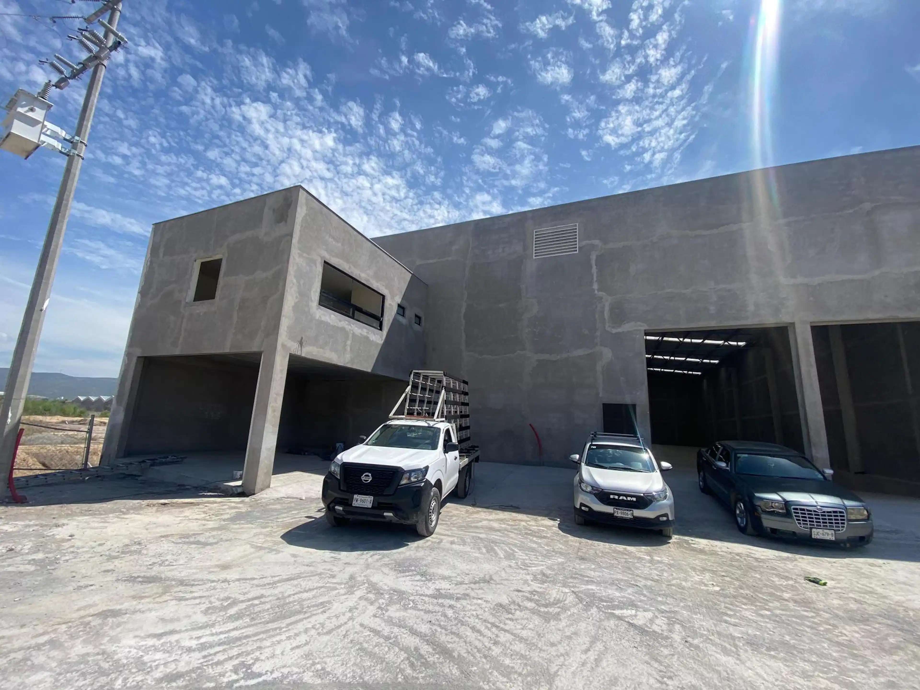 BODEGA INDUSTRIAL EN RENTA SANTA CATARINA N.L. S/N
