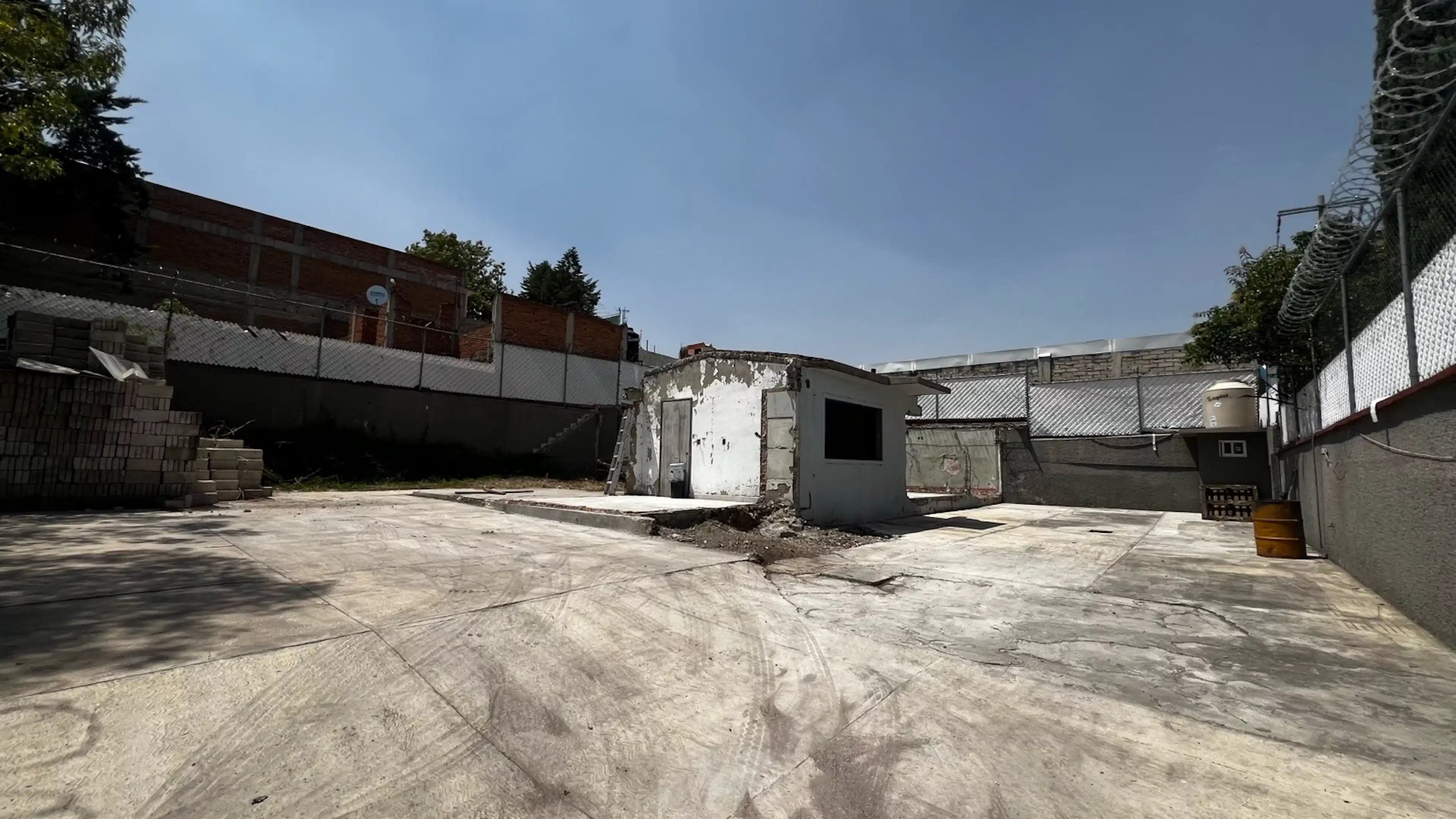 Terreno con USO DE SUELO HABITACIONAL cerca de Plaza Jardines