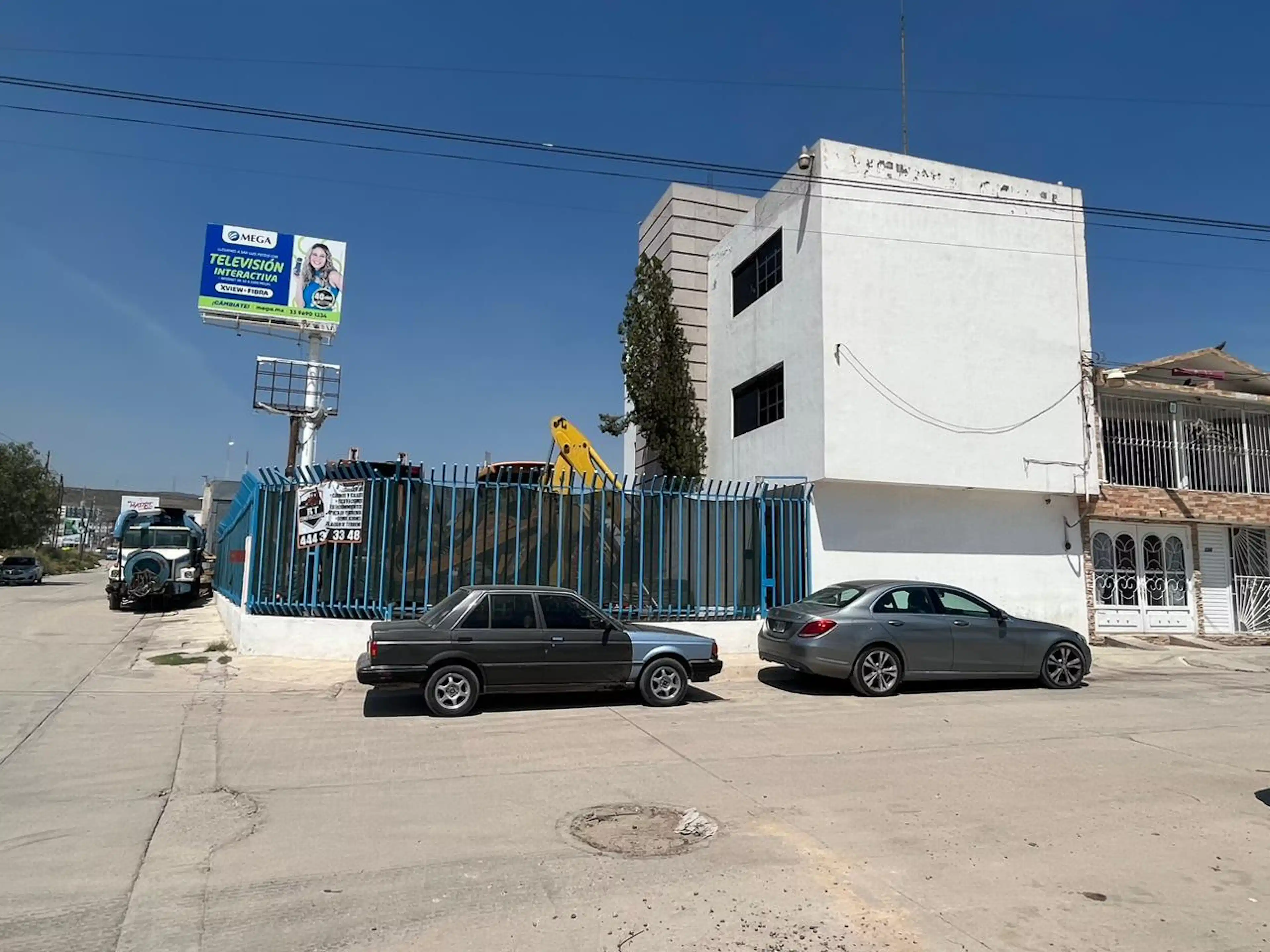 Oficina En Renta En Boulebard Rocha Cordero, Col. San Juan De Guadalupe, San Luis Potosi S/n