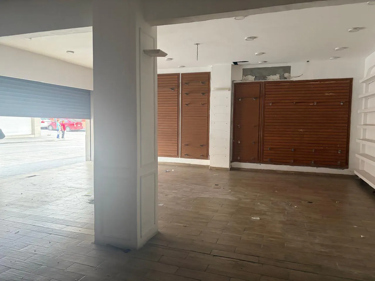 Local Comercial Spot2