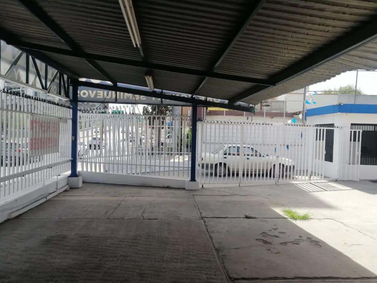 Local Comercial Spot2