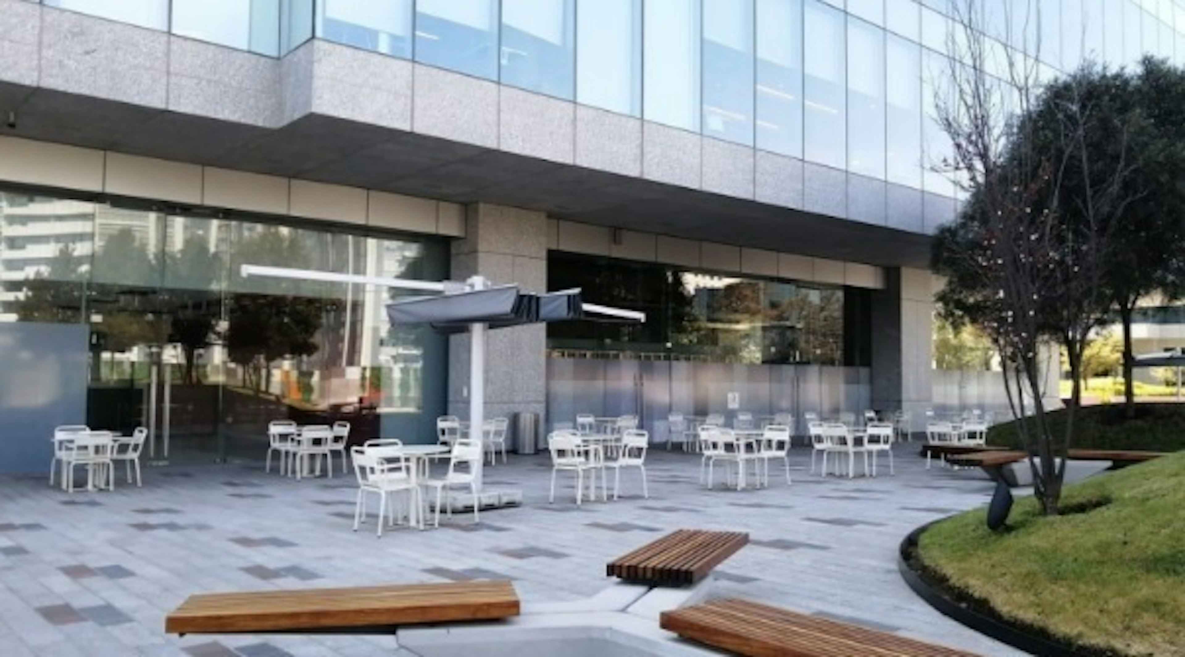 Avenida Carlos Fernández Graef 222