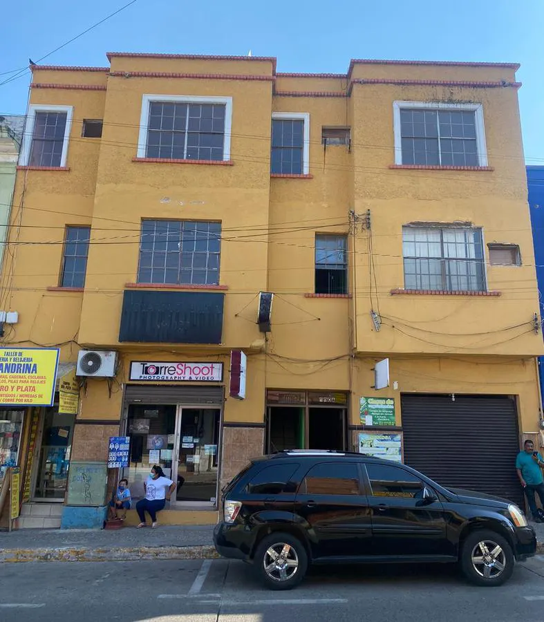 Local Comercial Spot2
