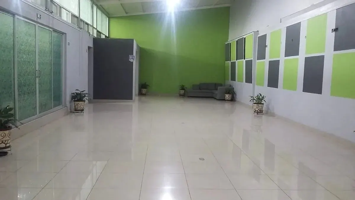 Local Comercial Spot2