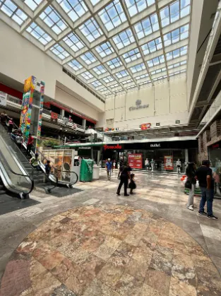 Local Comercial Spot2