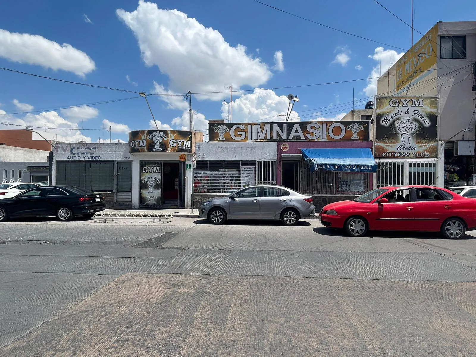 Local Comercial Spot2